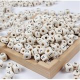 Flea Market Ahşap Harf Küp Boncuk 200 Adet ( 8 mm )