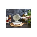 Floria ZLN7911 Elektrikli Krep Makinesi | 700W | Yapışmaz Yüzey | BPA Free | Beyaz