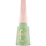 Flormar Blossom Uzun Süre Kalıcı Yeşil Renkli Oje Parlak Bitiş ve Doğal Görünüm