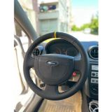 Ford Fiesta 2005-2010 ÇIKINTISIZ Araca Özel Direksiyon Kılıfı (Nokta Düz Sarı Yüzük)