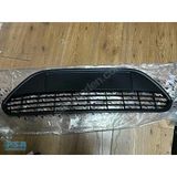 Ford Focus (2008 Yılında Çıkan Kasa) Ön Tampon Panjuru Orta (Oem No: 8M5117b968ac5zct)