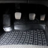 Ford Focus 3 2013 3D Havuzlu Paspas