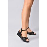 Fox Shoes K674305009 Siyah Kadın Dolgu Topuklu Ayakkabı