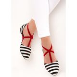 Fox Shoes Kadın Siyah/Beyaz/Kırmızı Babet D726537304 Kumaş Malzeme ile Neolit Tabanlı Şık Tasarım