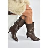 Fox Shoes L404810609 Kahverengi Kısa Topuklu Büzgülü Kadın Bot