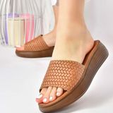 Fox Shoes M2918500 Taba Hakiki Deri Kalın Bantlı Örgü Modelli Günlük Kadın Terlik