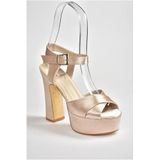 Fox Shoes M348202404 Bej Saten Kumaş Platform Topuklu Kadın Abiye Ayakkabı