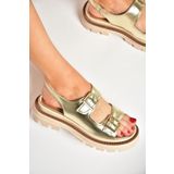 Fox Shoes S437302209 Altın Kalın Tabanlı Kadın Sandalet