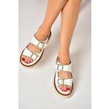 Fox Shoes S437302209 Beyaz Kalın Tabanlı Kadın Sandalet