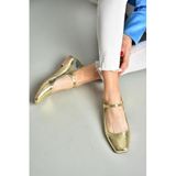 Fox Shoes S726252508 Altın Rugan Kadın Babet