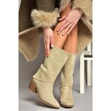 Fox Shoes T936042502 Bej Kalın Alçak Topuklu Kadın Bot