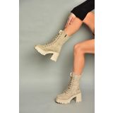 Fox Shoes T973559002 Bej Süet Kalın Topuklu Kadın Postal Bot