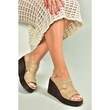 Fox Shoes U555960303 Bej Hakiki Deri Dolgu Topuklu Kadın Ayakkabı