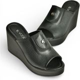 Fox SHOES Y555250703 Siyah Hakiki Deri Dolgu Topuklu Kadın Terlik, 38
