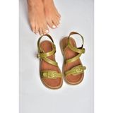 Fox Shoes Y996062509 Yeşil Toka Detaylı Kadın Sandalet