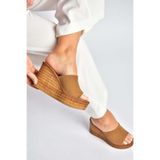 Fox Shoes Y996559902 Taba Süet Dolgu Tabanlı Kadın Terlik