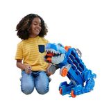 Frefly Store Hot Wheels Şehri Ultimate T-Rex Tır, T-Rex'e Dönüşür, Yarış Pisti Içerir, Işıklı ve Sesli, 20+ 1:64 Ölçekli Araba Için Depolama Alanı, HNG50