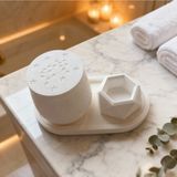 Ftrk Store Vanilya Kokulu Kapaklı Desenli Mum & Geometrik Mum Seti – Dekoratif Tepsi Dahil - Beyaz - 3 Adet