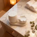 Ftrk Store Vanilya Kokulu Kapaklı Desenli Mum & Lotus Mum Seti – Dekoratif Tepsi Dahil - Beyaz - 3 Adet