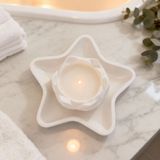 Ftrk Store Vanilya Kokulu Lotus Formlu Dekoratif Mum & Yıldız Tepsi Seti – El Yapımı Soya-Parafin Mum - Beyaz - 2 Adet