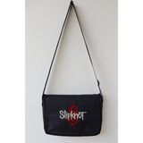 Fuddy Moda Slipknot Yazılı Postacı Çantası, Unisex Rock Band Baskılı Omuz Çantası - Siyah - 38x25x9
