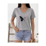 FUFLUNS SAKURA ÇİÇEK KELEBEK BASKILI KADIN OVERSİZE V YAKA T-SHIRT