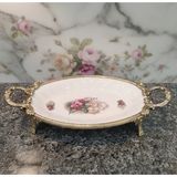 Furkan Dekoratif Bronz Eskitme Metal Ayaklı Oval Çiçekli Porselen Sunumluk Tabak