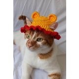 Furrever Crochet Pooh Bucket Şapka Winnie The Pooh Temalı Kedi Köpek Şapkası Sarı ve Kırmızı Sevimli Ayıcık Şapka