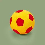Futbol Topu Figürlü Yastık - Sarı / Kırmızı - 30X30 cm - 12 x 14 cm - Çok Renkli