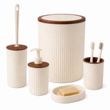 GAGA 5 Parça Banyo Aksesuar Seti - 6 Litre Çöp Kovası - WC Fırçası - Sıvı Sabunluk - Diş Fırçalık - Sabunluk - Modern Banyo Düzenleyici Organizer Takımı - Ahşap Dokulu Tasarım - Beyaz