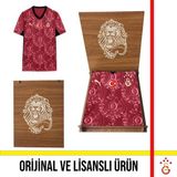 Galatasaray Lisanslı Puma 2025-2026 Bordo Alternatif Forma Aslan Ahşap Kutulu 77981303 - XL - Kırmızı