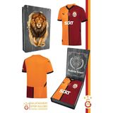 Galatasaray Orijinal Lisanslı 24/25 Parçalı Forma Aslan Baskılı Hediyelik Ahşap Kutulu