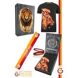 Galatasaray Orijinal Lisanslı Aslan Baskılı T-Shirt + Bileklik + Atkı Set Hediyelik Ahşap Kutulu