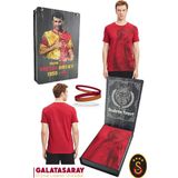 Galatasaray Orijinal Lisanslı Aslan Baskılı T-Shirt + Bileklik Set Hediyelik Ahşap Kutulu