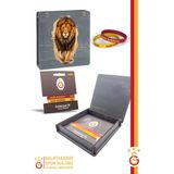 Galatasaray Orijinal Lisanslı Sarı Kırmızı 1905 2'li Bileklik Aslan Baskılı Hediyelik Ahşap Kutulu
