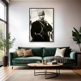 Genç Atatürk Siyah Beyaz Metal Çerçeveli Cam Tablo Dikey Duvar Dekoru Ev Ofis Tablo Modeli - 50x70