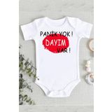 Genel Panik Yok Dayım Var Baskılı Beyaz Bebek Zıbın
