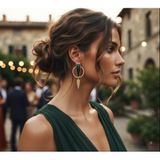 GİDEGO ACCESSORIES Geometrik Tasarımlı Yeşil Taşlı Altın Rengi Halka Sarkıt Küpe