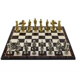 Gift Home Battal Boy Metal Pegasus 43x43 cm Satranç Takımı Parlak ve Katlanır Ceviz Desenli MDF Satranç Tahtası