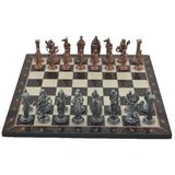 Gift Home Büyük Boy Metal İngiliz 43x43 cm Satranç Takımı Antik ve Katlanır Ceviz Desenli MDF Satranç Tahtası