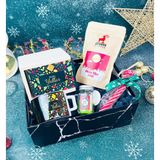 Gift Moda Mutlu Yıllar Tasarımlı Kutulu Kupa Filtre Kahve Baston Şeker Ve Kokulu Mum Yılbaşı Seti