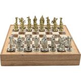 Gifthome Büyük Boy Metal Ingiliz Satranç Takımı Parlak ve Rustik Desenli Sandıklı Mdf TAHTASI(36X36X6 Cm.)