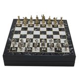 Gifthome Orta Boy Metal Roma Imparatorluğu Satranç Takımı Parlak ve Mermer Desenli Sandıklı Mdf TAHTASI(36X36X6 Cm.)