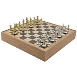 Gifthome Orta Boy Metal Roma Imparatorluğu Satranç Takımı Parlak ve Rustik Desenli Sandıklı Mdf TAHTASI(36X36X6 Cm.)