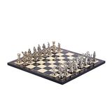 GiftHome Orta Boy Premium Black Metal Klasik Satranç Takımı ve Mermer Desenli Sandıklı MDF Tahtası (30X30X6 cm.)