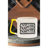 giftkonsept Aquarius Retro Outline Baskılı Kova Burcu Astroloji Doğum Günü Hediye Sarı Kulplu Kupa Bardak, QBT5345