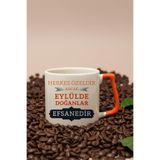 giftkonsept Herkes Özeldir Ancak Eylülde Doğanlar Efsanedir Baskılı Doğum Günü Hediyelik Renkli Kulp Kupa, QBLK8262