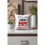 giftkonsept İyi ki Varsın-Penguen Baskılı Eş, Sevgili, Arkadaşa Hediyelik Elyaf Dolgu Saten Mini Yastık, QBY5417
