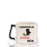 giftkonsept Kahramanlar Bu Ayda Doğar Baskılı Eş Arkadaş Baba Doğum Babalar Gününe Hediyelik Kulplu Kupa Bardak, Siyah-09