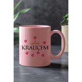 giftkonsept Kraliçem Baskılı Taç ve Gül Detaylı Anneler Günü Hediyelik Beyaz/Pembe Kupa Bardak